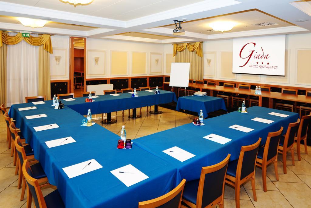 Hotel Ristorante Giada Grumolo delle Abbadesse Dış mekan fotoğraf