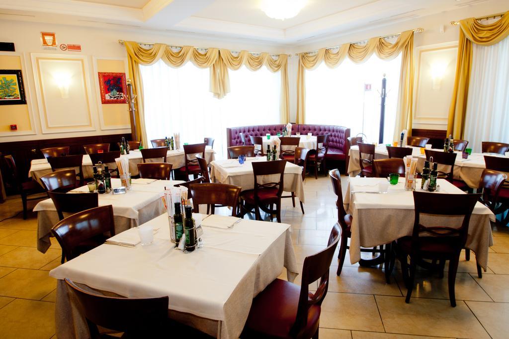 Hotel Ristorante Giada Grumolo delle Abbadesse Dış mekan fotoğraf